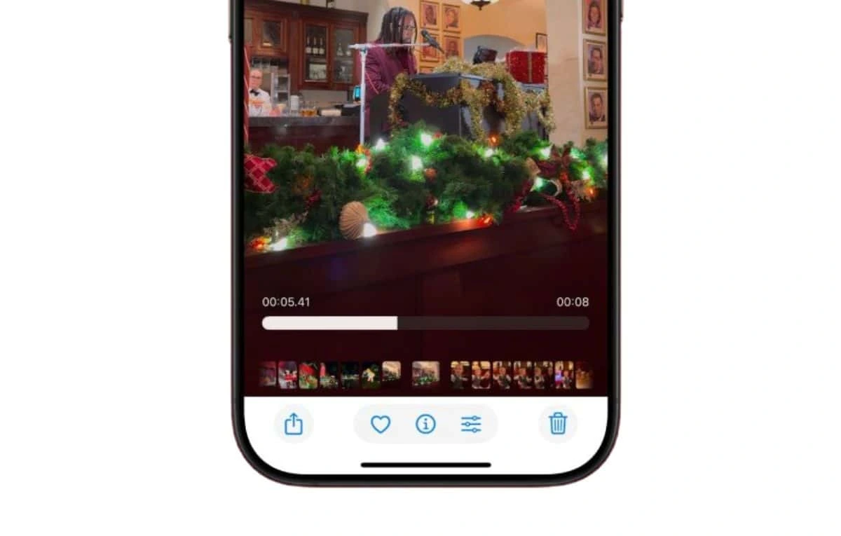 التمرير بين الإطارات فى تحديث iOS18.2