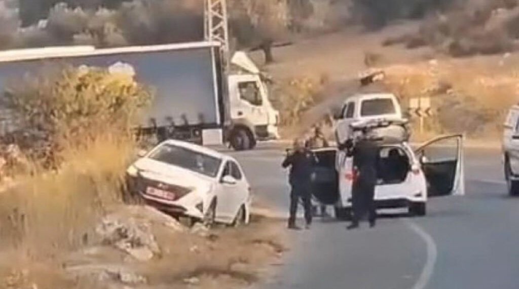 مقتل ثلاثة جنود اسرائيليين بعملية نوعية في ترقوميا بالخليل