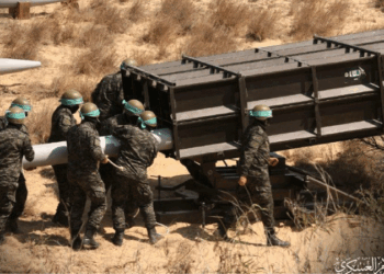 كتائب القسام تهاجم شمال إسرائيل بـ 40 صاروخًا من جنوب لبنان  