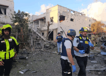 بوليتيكو: مسؤولون أميركيون يتوقعون اندلاع حرب شاملة بين إسرائيل وحزب الله