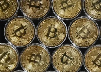 صعود تاريخي في مشهد اقتصادي متغير