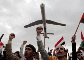 الحوثيون يتوعدون بتصعيد الهجمات ضد إسرائيل