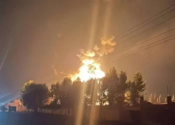  لأول مرة.. إسرائيل تقصف مواقع في إدلب