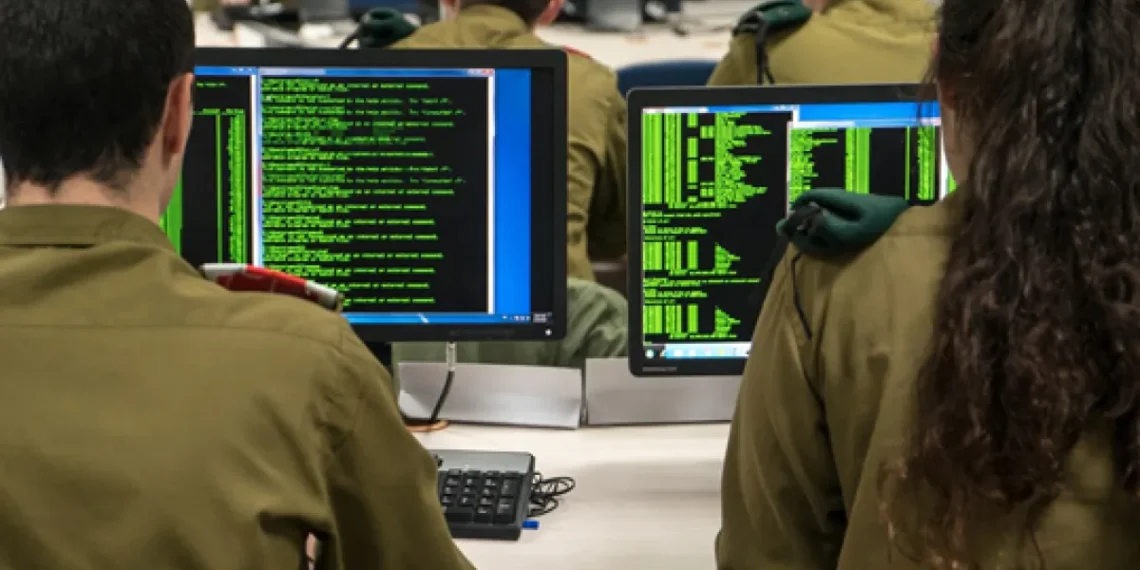 الوحدة 8200 في أزمة: