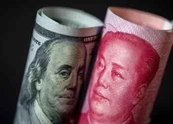 قوة الدولار تضغط على اقتصادات آسيا والصين