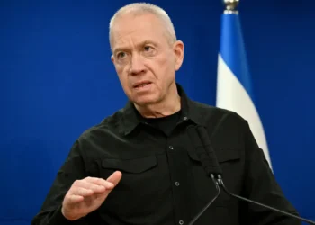 إقالة غالانت: