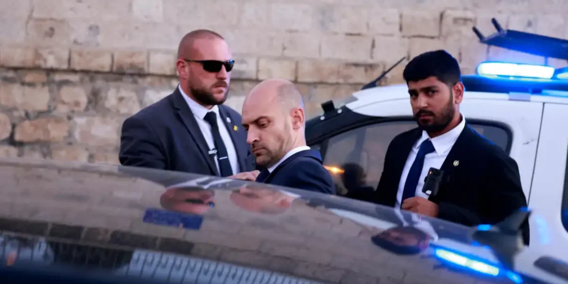 فرنسا تستدعي سفير إسرائيل