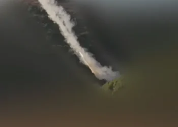 صواريخ على تل أبيب