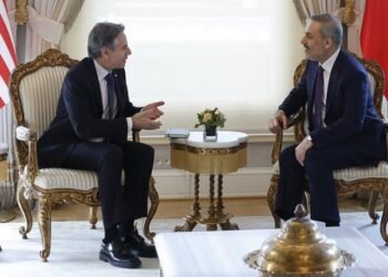 فيدان وبلينكن يبحثان آفاق التعاون مع الإدارة السورية الجديدة