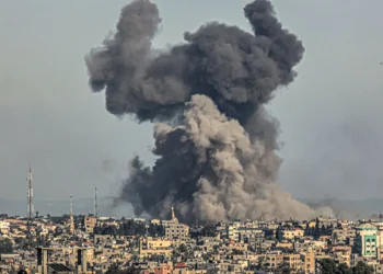 "تصاعد العدوان الإسرائيلي: ضحايا في غزة وجنوب لبنان وسط مقاومة مستمرة"