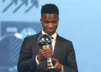 فينيسيوس جونيور يتوج بجائزة "ذا بيست" كأفضل لاعب في العالم لعام 2024