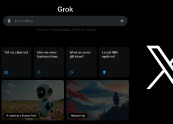 صورة توضح روبوت Grok من إكس وأيقونة الذكاء الاصطناعي في تطبيق X.