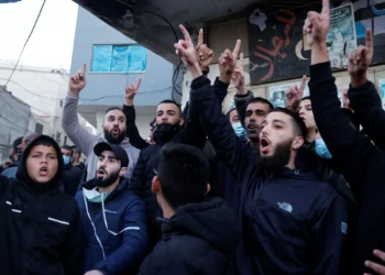 جنين.. اشتباكات متجددة وإضراب تجاري احتجاجًا على حملة السلطة الأمنية