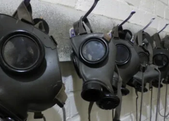 تحذيرات دولية من مخاطر الضربات على مواقع الأسلحة الكيميائية في سوريا