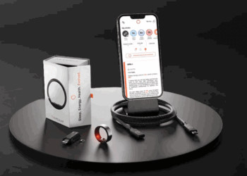 صورة توضيحية لخاتم Circular Ring 2 الذكي مع تصميم أنيق ومزايا مبتكرة لتحليل الصحة ومراقبة النوم.