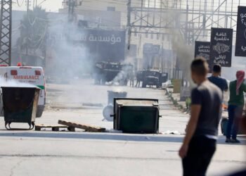 الضفة على صفيح ساخن: تصعيد إسرائيلي في الضفة واستئناف تبادل الأسرى