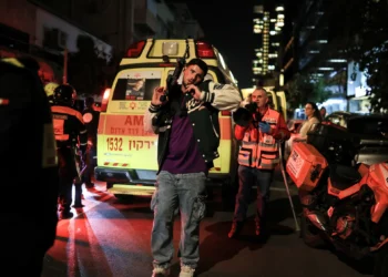 عملية طعن تهز تل أبيب: إصابة 4 إسرائيليين واستشهاد المنفذ