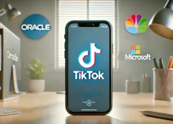 صورة تعكس المحادثات الجارية من أوراكل ومايكروسوفت للاستحواذ على تطبيق تيك توك.