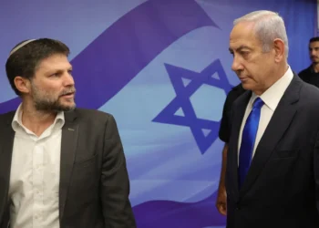 سموتريتش يتراجع عن تهديده بالانسحاب من حكومة نتنياهو