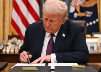 واشنطن تصنف الحوثيين كـ"منظمة إرهابية أجنبية": أبعاد القرار وتداعياته