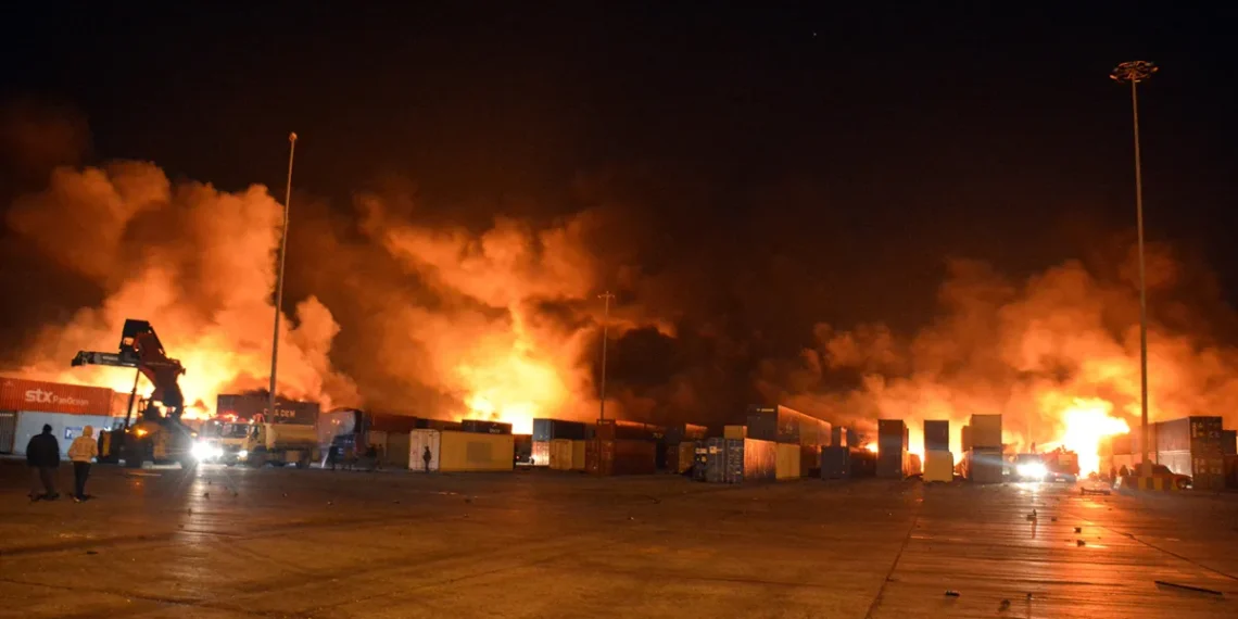 غارة إسرائيلية تستهدف معبرًا حدوديًا بين سوريا ولبنان: تصعيد جديد ضد حزب الله