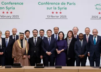 تعهّد دولي بدعم الانتقال في سوريا: التحديات والطموحات