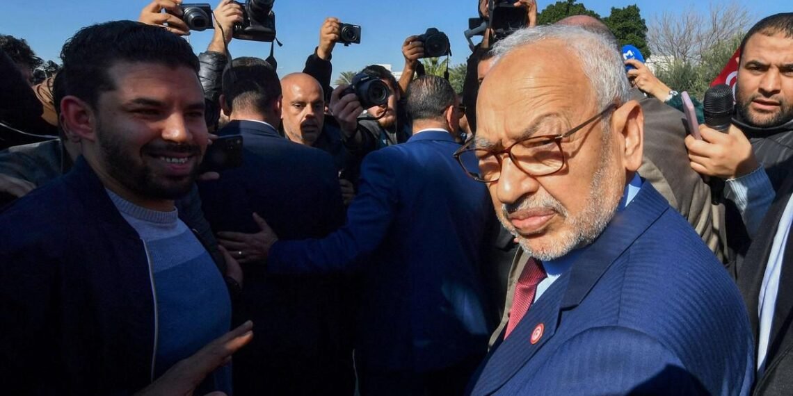 قضية "أنستالينغو" المتعلقة براشد الغنوشي: محاكمة سياسية أم عدالة انتقائية؟