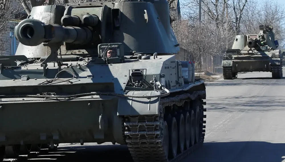 روسيا ترفض الهدنة في أوكرانيا.. وبوتين يذكّر الفرنسيين بمصير نابليون