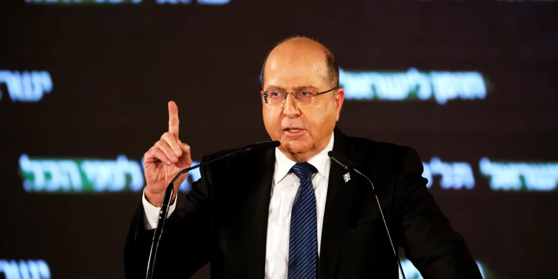 يعلون يهاجم حكومة نتنياهو: "لا ترسلوا جنودنا لقتل الرضّع في غزة"