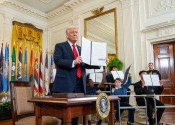 ترامب يلغي وزارة التعليم: هل تنتهي حقبة التدخل الفيدرالي؟