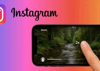 صورة توضيحية لميزة تسريع فيديوهات Reels في إنستجرام، مع عرض كيفية الضغط لتسريع الفيديو.