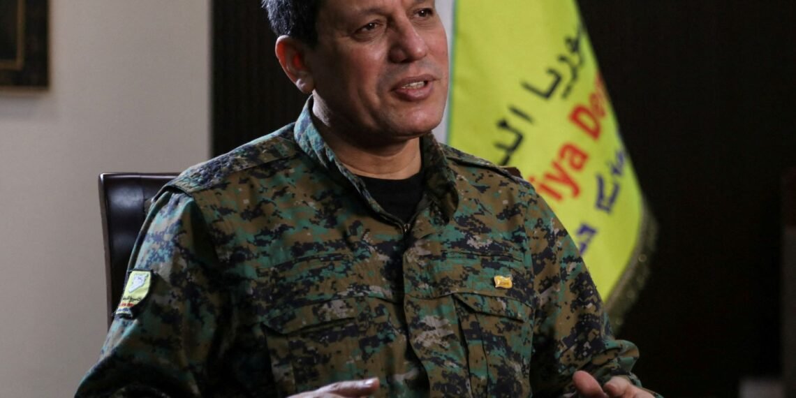 مظلوم عبدي ينفي وجود عناصر من فلول الأسد في شمال وشرق سوريا