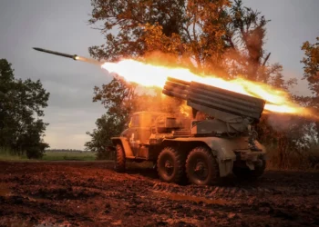 هجمات متبادلة بين روسيا وأوكرانيا رغم مساعي التهدئة