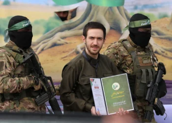 انفراجة في أزمة تبادل الأسرى بين حماس وإسرائيل وسط ضغوط دولية