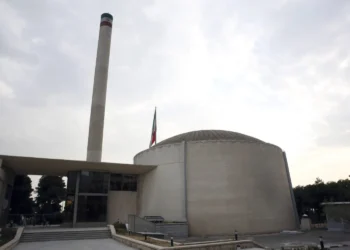 إيران تدرس اتفاقًا نوويًا مؤقتًا لتفادي التصعيد: تحرك تكتيكي أم مناورة سياسية؟