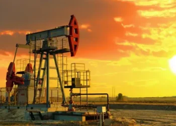 الاقتصاد الروسي يترنح: تباطؤ حاد يضرب موسكو وسط تراجع أسعار النفط