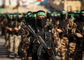 حماس ترفض مقترحاً مصرياً لنزع سلاح المقاومة: صفقة التهدئة تصطدم بخطوط حمراء