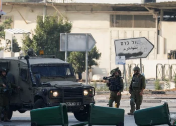 تصعيد إسرائيلي بالضفة اقتحامات واعتقالات وبناء جدار عازل شمال رام الله