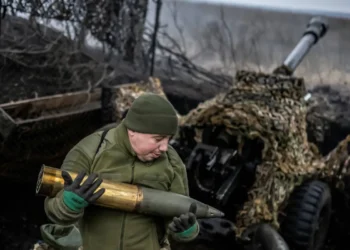 قذائف فاسدة وفضيحة مدوّية تهز وزارة الدفاع الأوكرانية