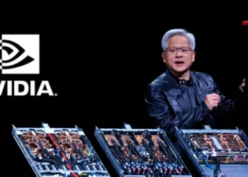 جنسن هوانغ يعرض تقنية NVLink Fusion خلال مؤتمر Computex 2025 لتوسيع بنية الذكاء الاصطناعي بالتعاون مع فوكسكون