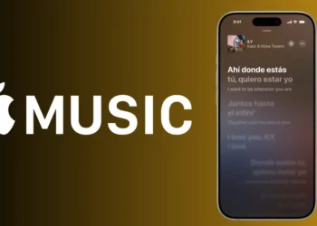 واجهة تطبيق Apple Music على iOS 26 تظهر ميزات ترجمة كلمات الأغاني والنطق الصحيح والمزج التلقائي، ضمن تحديث Apple Music iOS 26