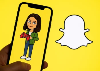 صورة افتراضية عن ألعاب Bitmoji على سناب شات