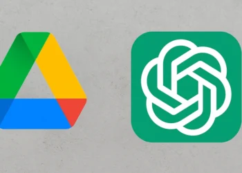 صورة توضح استخدام ChatGPT في تحليل الملفات من جوجل درايف ضمن مزايا ChatGPT الجديدة المخصصة لتعزيز إنتاجية المؤسسات