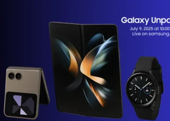 صورة توضح هواتف Galaxy Z Flip 7 وZ Fold 7 وساعة Galaxy Watch 8 من سامسونج، ضمن الأجهزة المتوقعة في حدث Galaxy Unpacked 2025