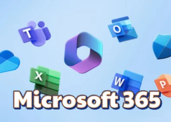 شاشة تعرض واجهة Microsoft 365 مع تطبيقات Word وOutlook وTeams