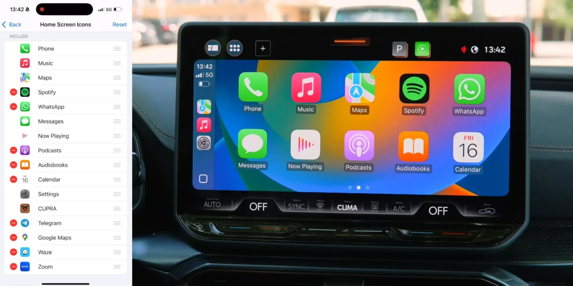 شاشة سيارة تعرض واجهة Apple CarPlay