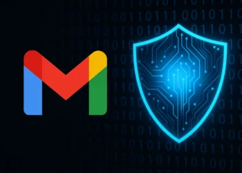 شعار Gmail مع درع حماية رقمية، في سياق تقرير جوجل حول نفي شائعات اختراق Gmail وتعزيز الأمن السيبراني